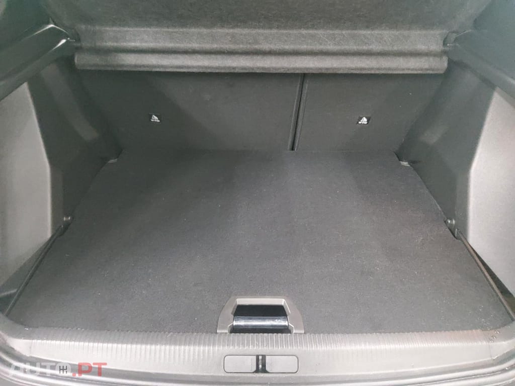 Peugeot 2008 1.5 BlueHDi Allure