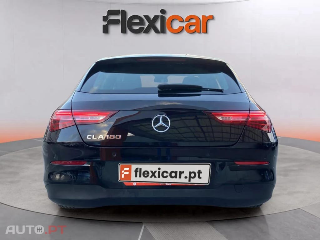 Mercedes-Benz CLA 200 Shooting Brake Progressive