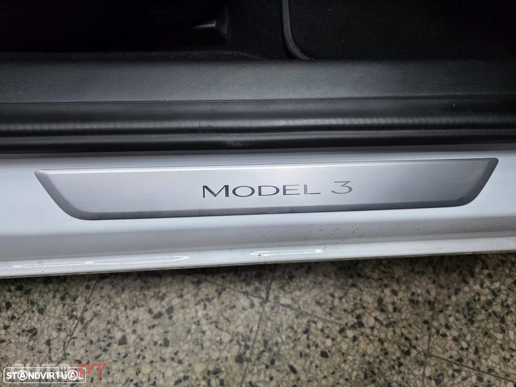 Tesla Model 3 Long Range Tração Traseira