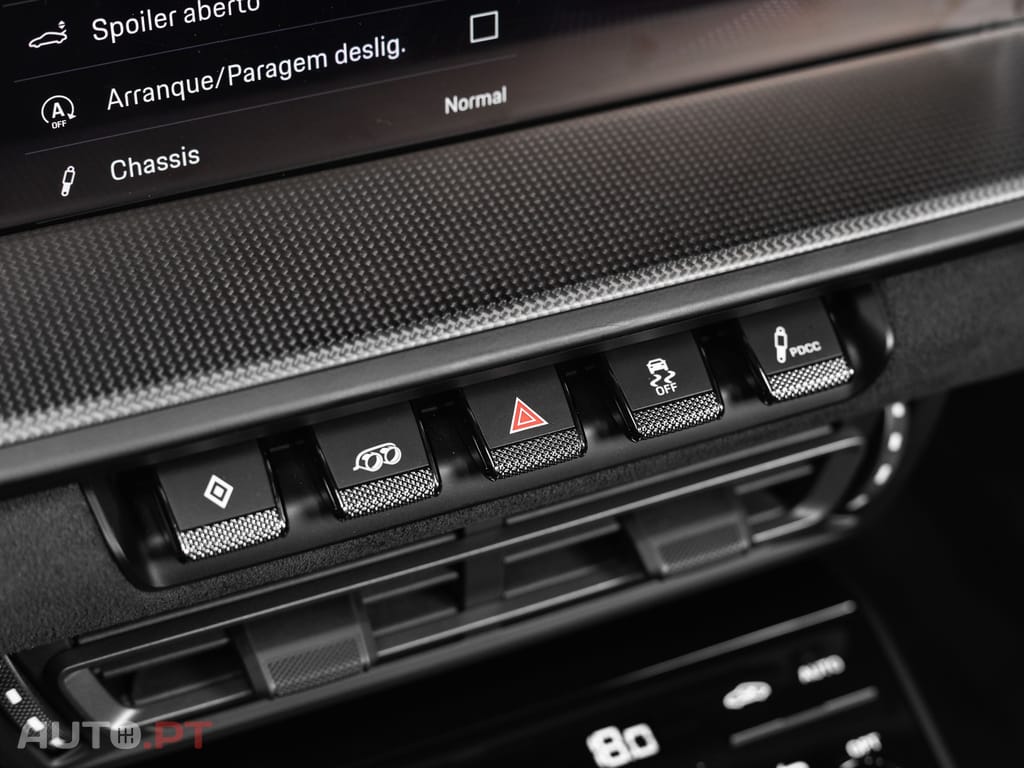 Porsche 992 Carrera 4 GTS PDK