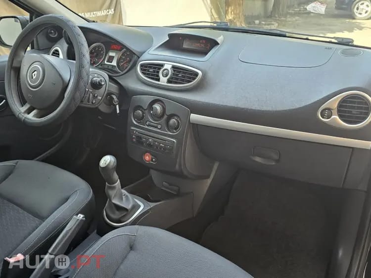 Renault Clio 1.2 TCE GT J15