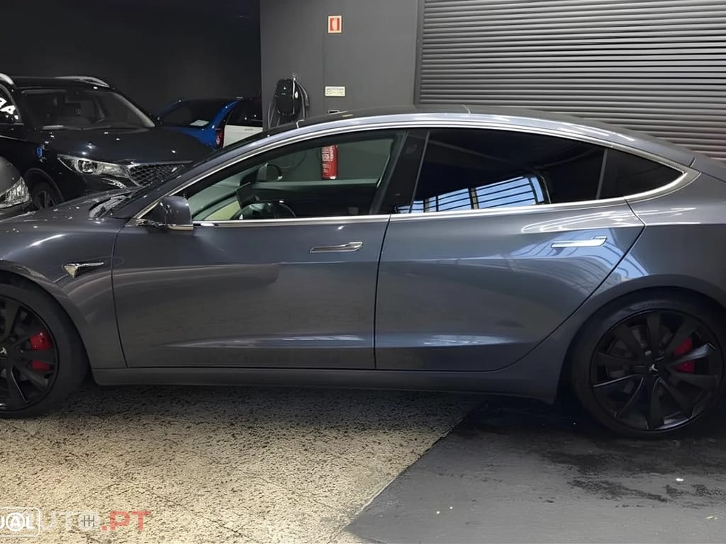 Tesla Model 3 Performance Dual Motor AWD