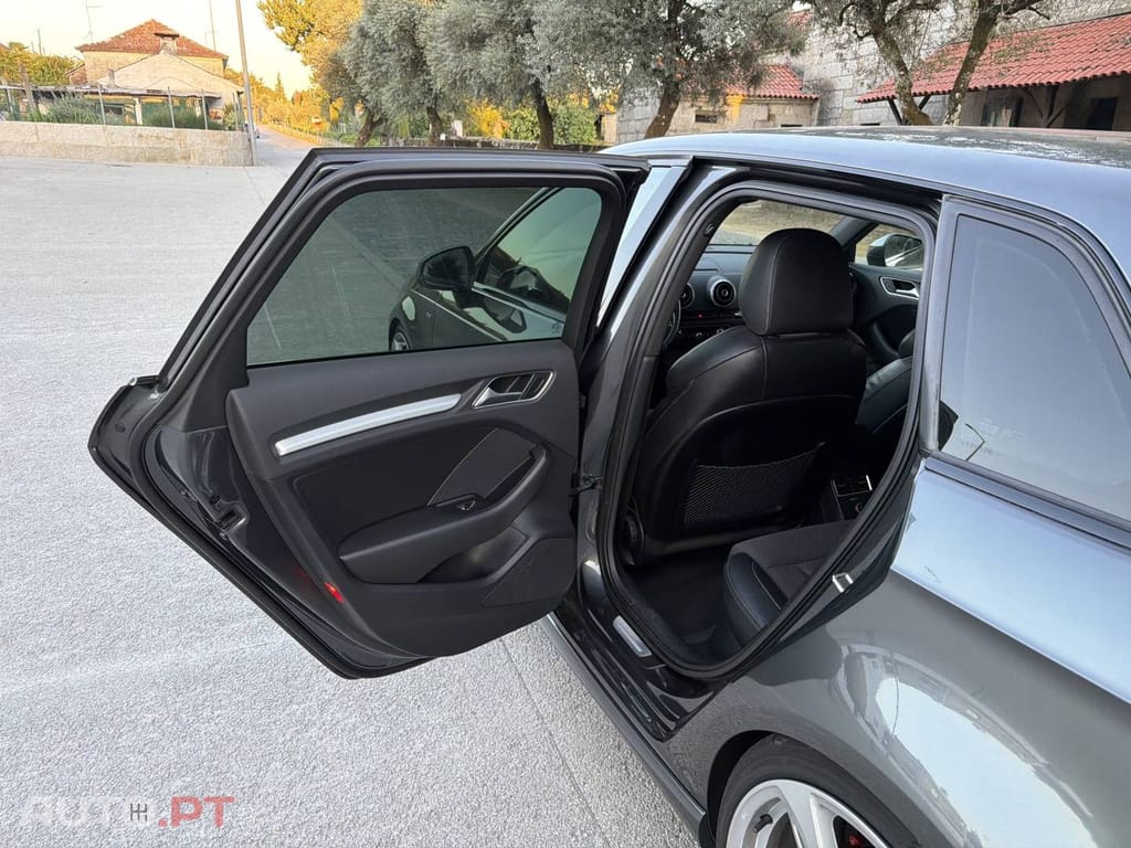 Audi A3 Sportback 2.0 TDi S-line