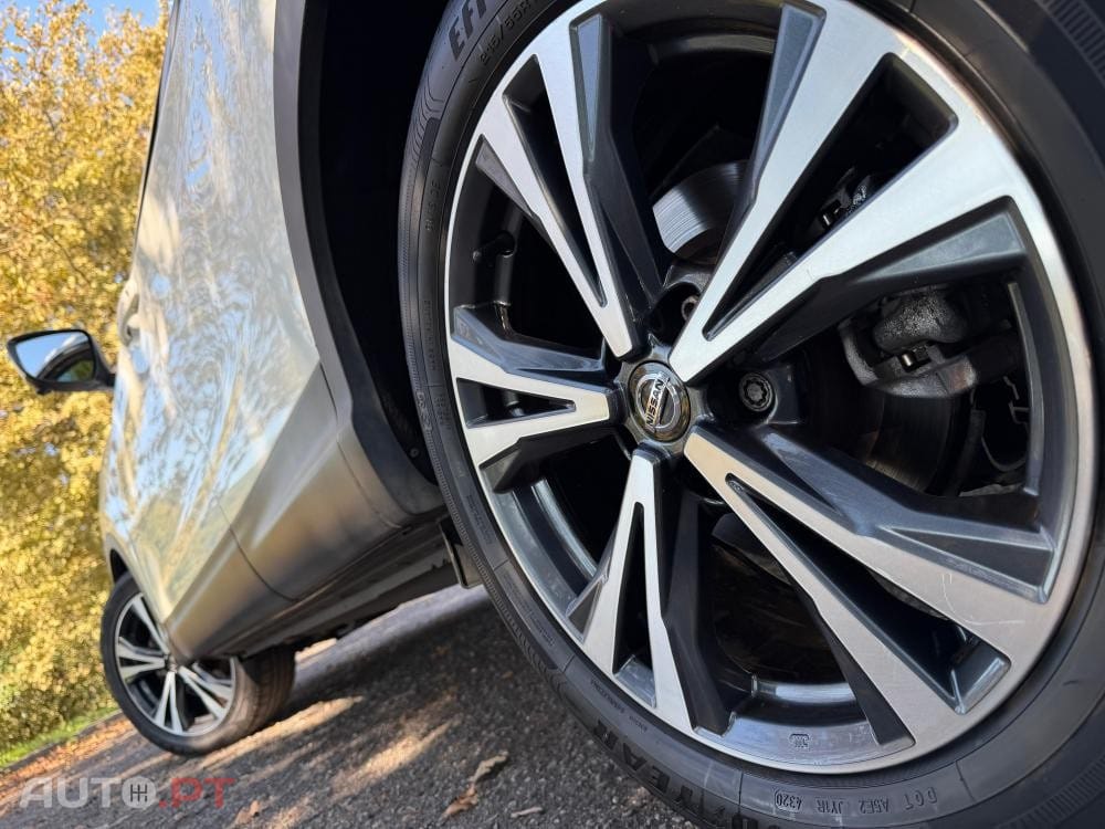 Nissan Qashqai 1.3 DIG-T MHEV Premiere Edition