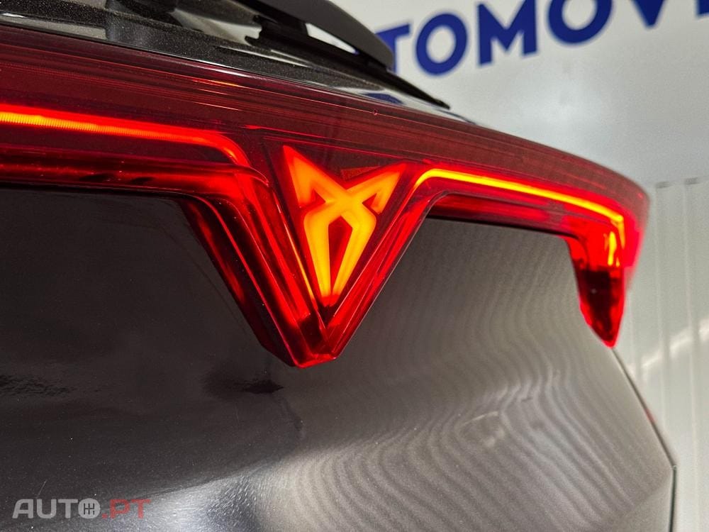 Cupra Formentor 1.5 e-Hybrid DSG VZ Black Edition