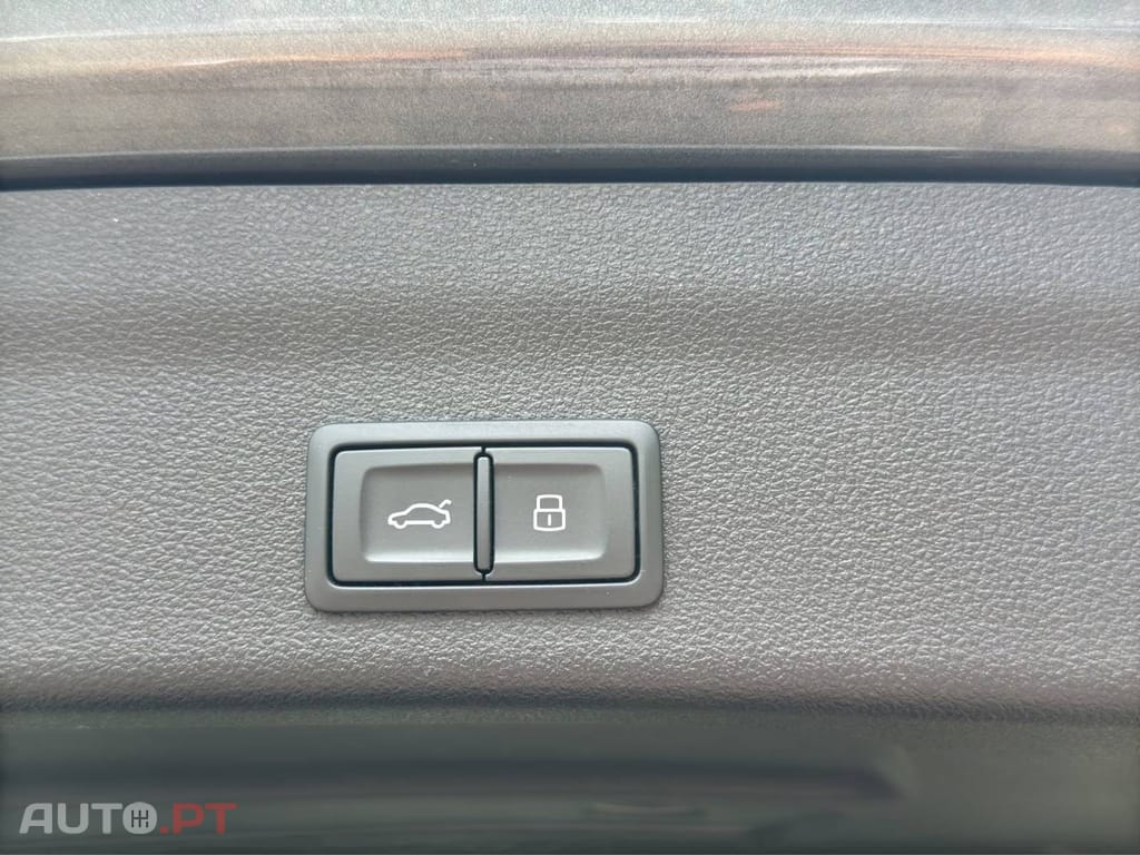 Audi A6 Avant 55 TFSIe quattro Sport tronic