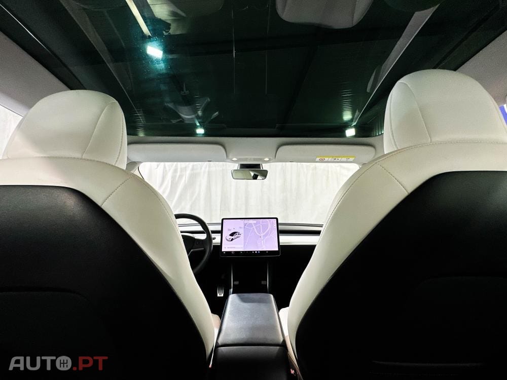 Tesla Model 3 Long-Range Dual Motor AWD