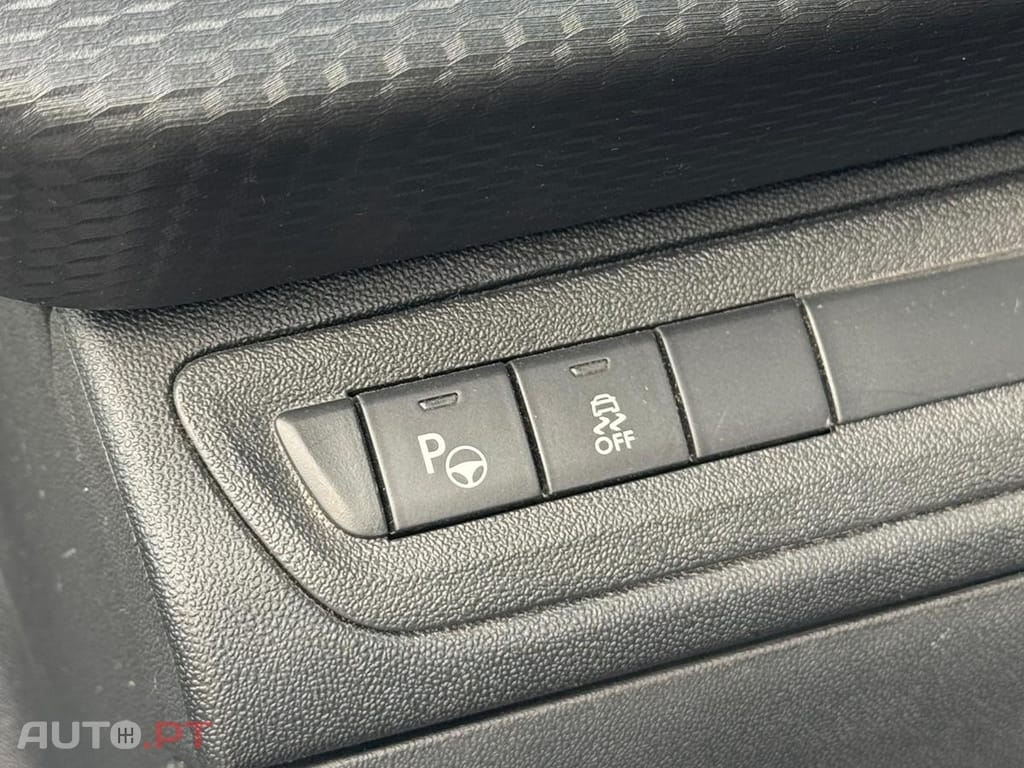 Peugeot 208 1.2 VTi Allure
