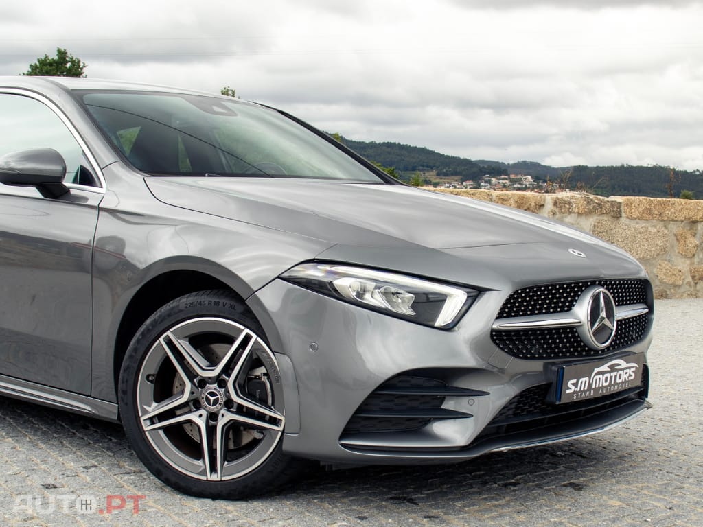 Mercedes-Benz A 250 e 8G-DCT AMG Line