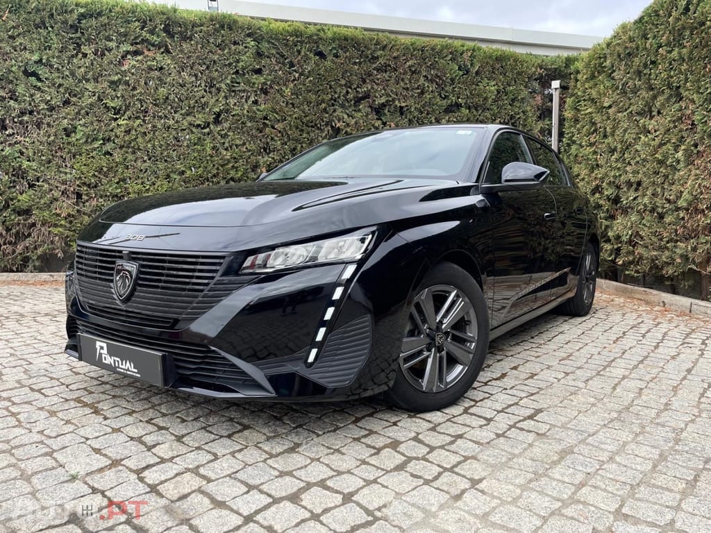 Peugeot 308 PureTech 130 EAT8 Active Pack