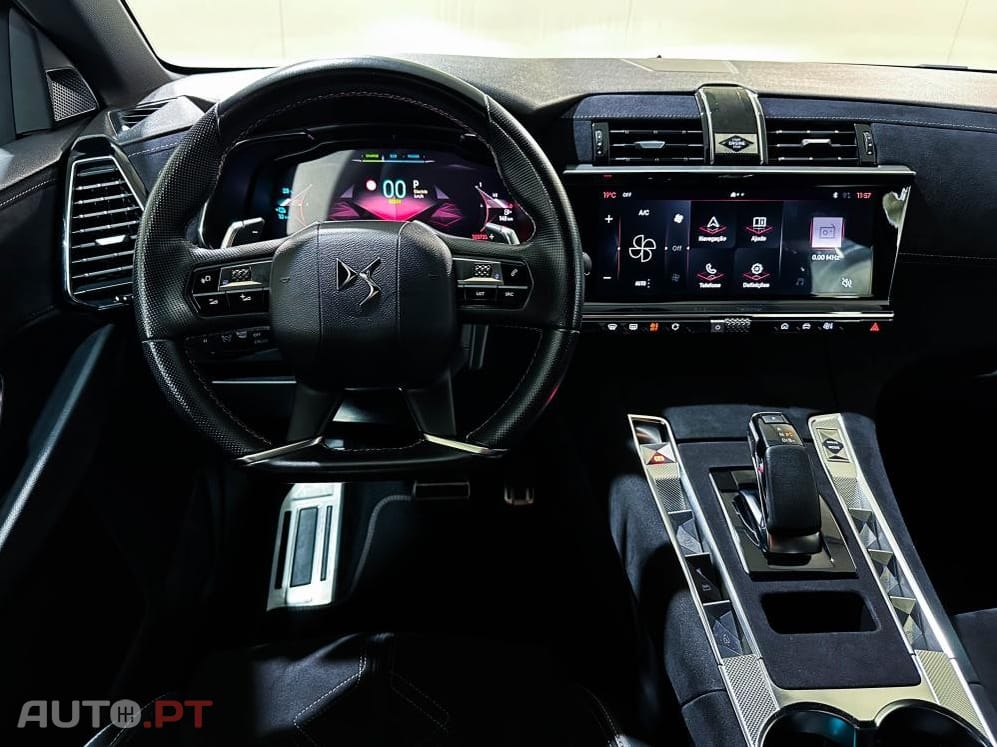 DS DS7 Crossback E-Tense Performance Line EAT8