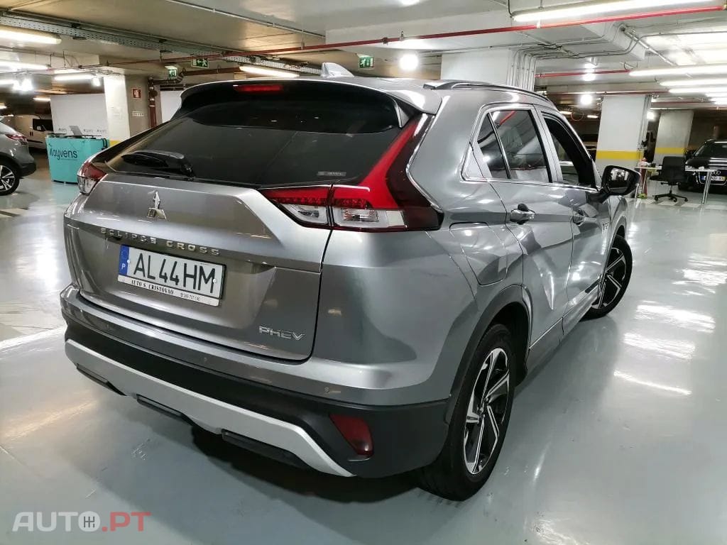 Mitsubishi Eclipse Cross 2.4 PHEV eMotion