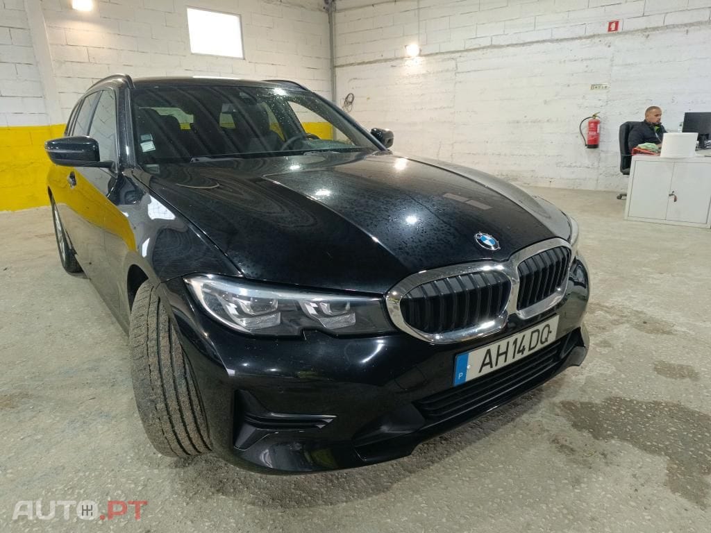 BMW 320 d Auto