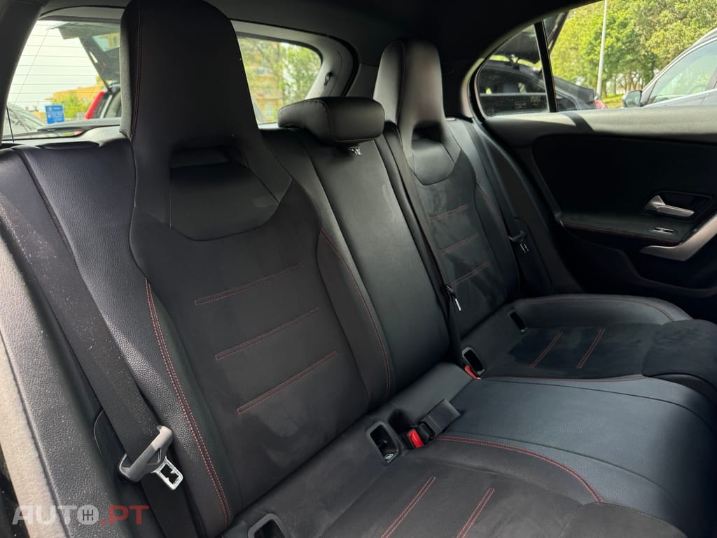 Mercedes-Benz A 250 e AMG Line