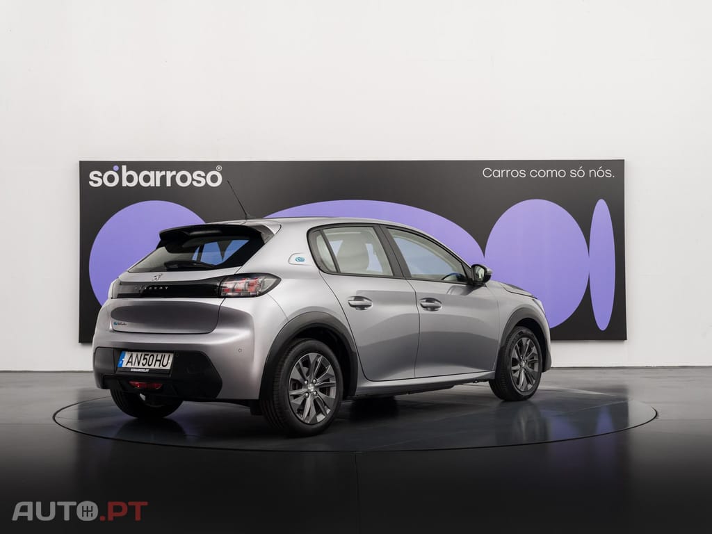 Peugeot E-208 50 kWh Active Pack