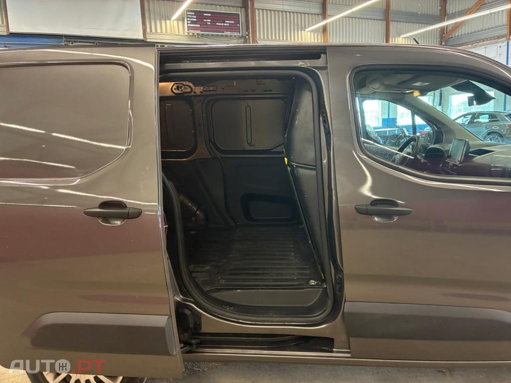 Toyota Proace City 1.5 D-4D Business