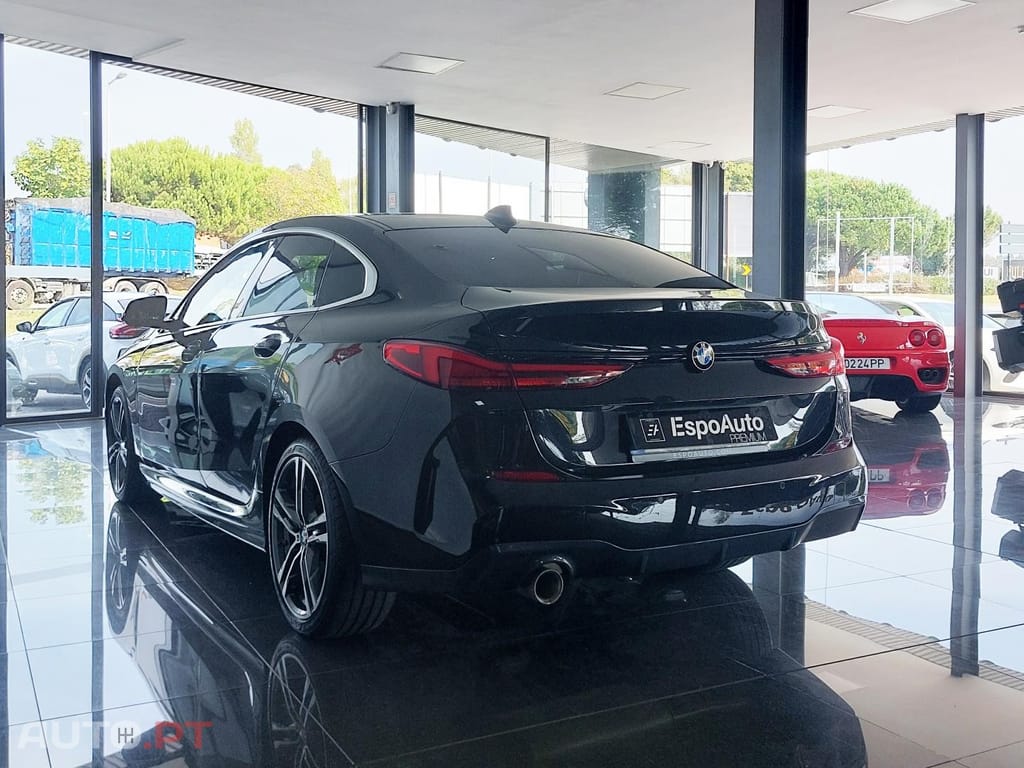 BMW 216 d Pack Desportivo M