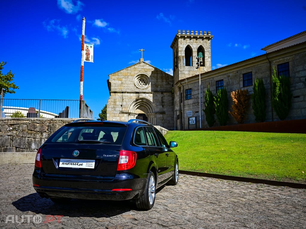 Skoda Superb Break 2.0 TDi Elegance 4x4