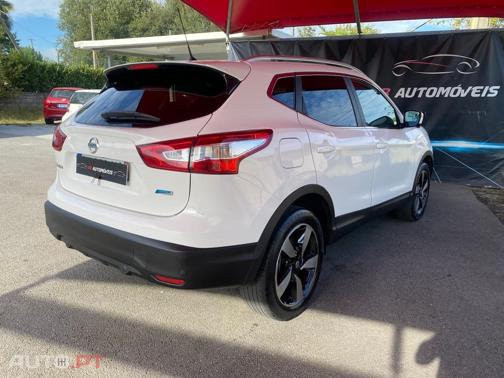 Nissan Qashqai 1.5 dCi Acenta Nissan Connect