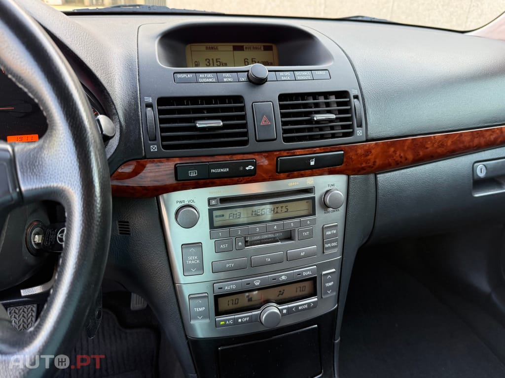 Toyota Avensis 2.0 D4D Sol