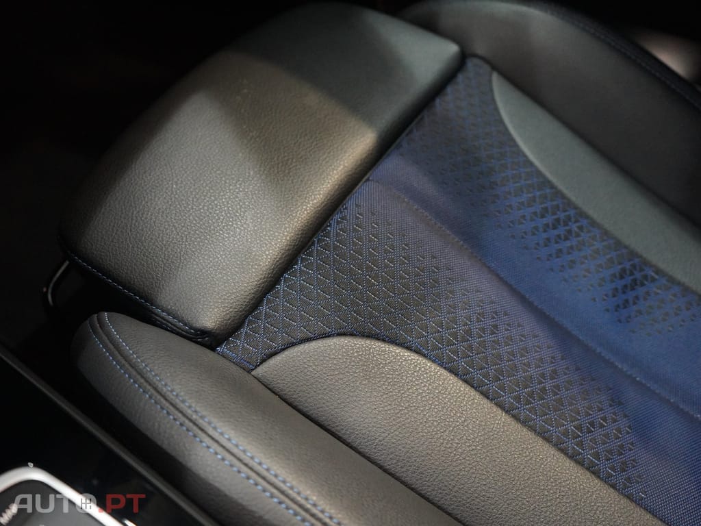 BMW 216 d Pack Desportivo M