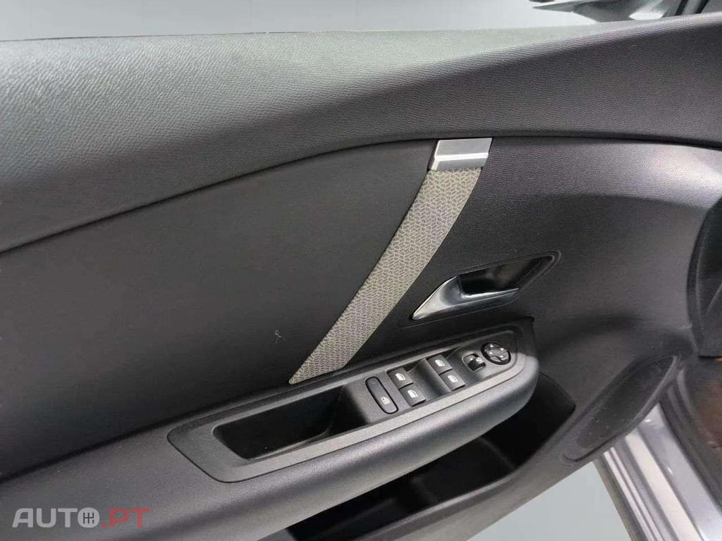 Citroen C4 1.2 SHINNE 