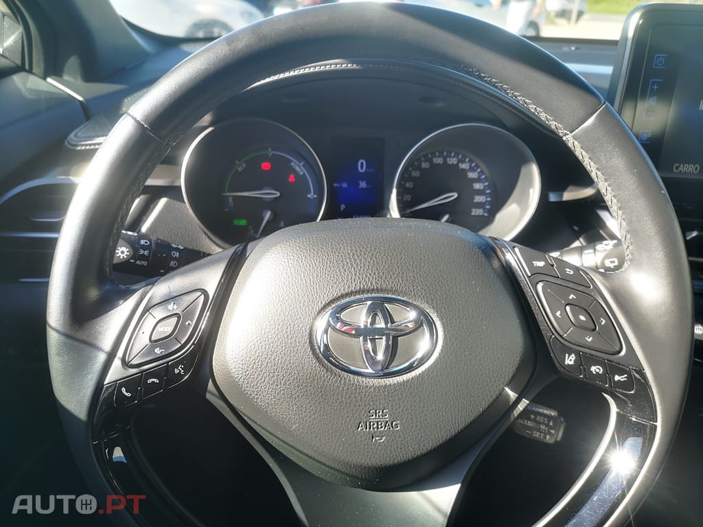 Toyota C-HR 1.8 HSD Comfort+P.Style