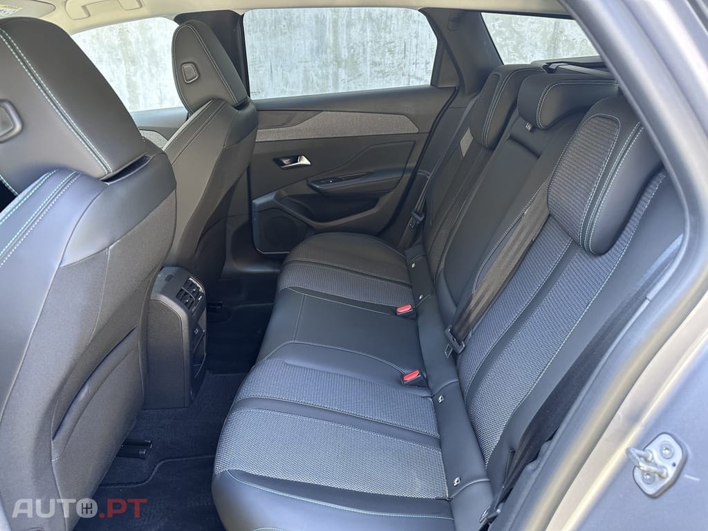 Peugeot 308 SW 1.6 Hybrid Allure Pack e-EAT8