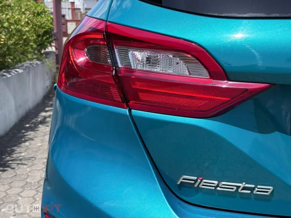 Ford Fiesta 1.0 T EcoBoost Titanium