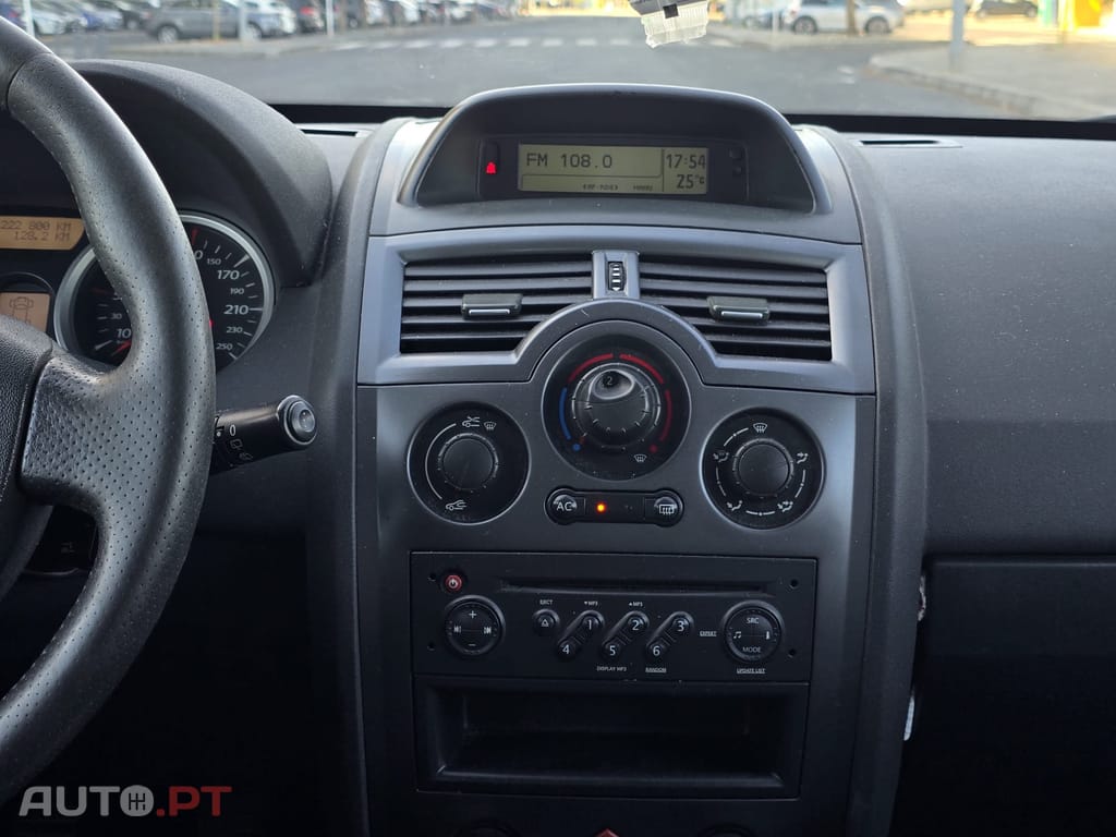 Renault Mégane Break 1,5 DCI Autentique sw M6