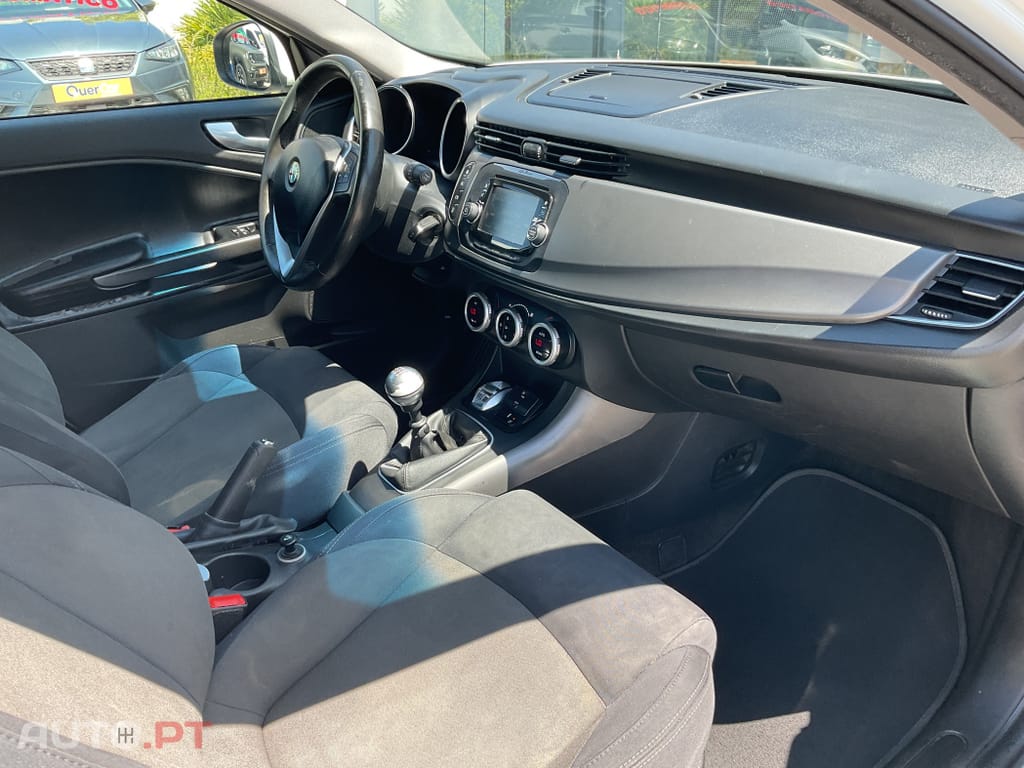 Alfa Romeo Giulietta 1.6 JTDM Exclusive