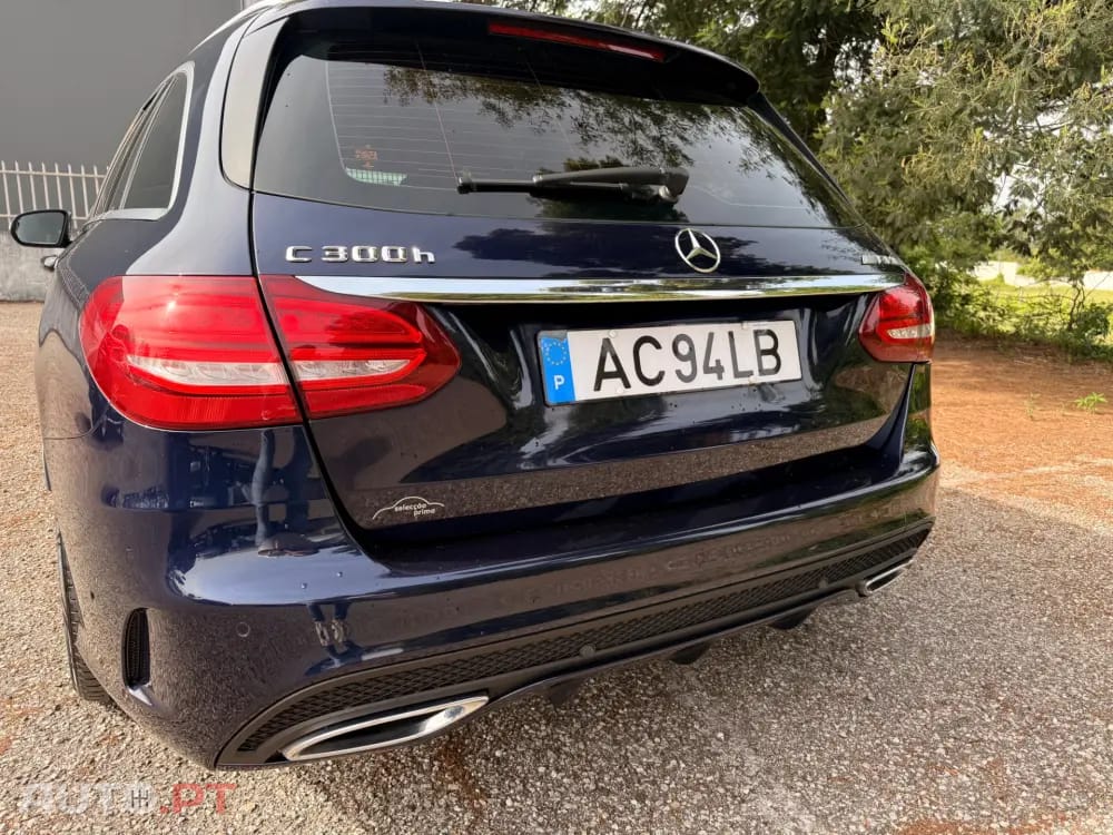 Mercedes-Benz C 300 h AMG Line