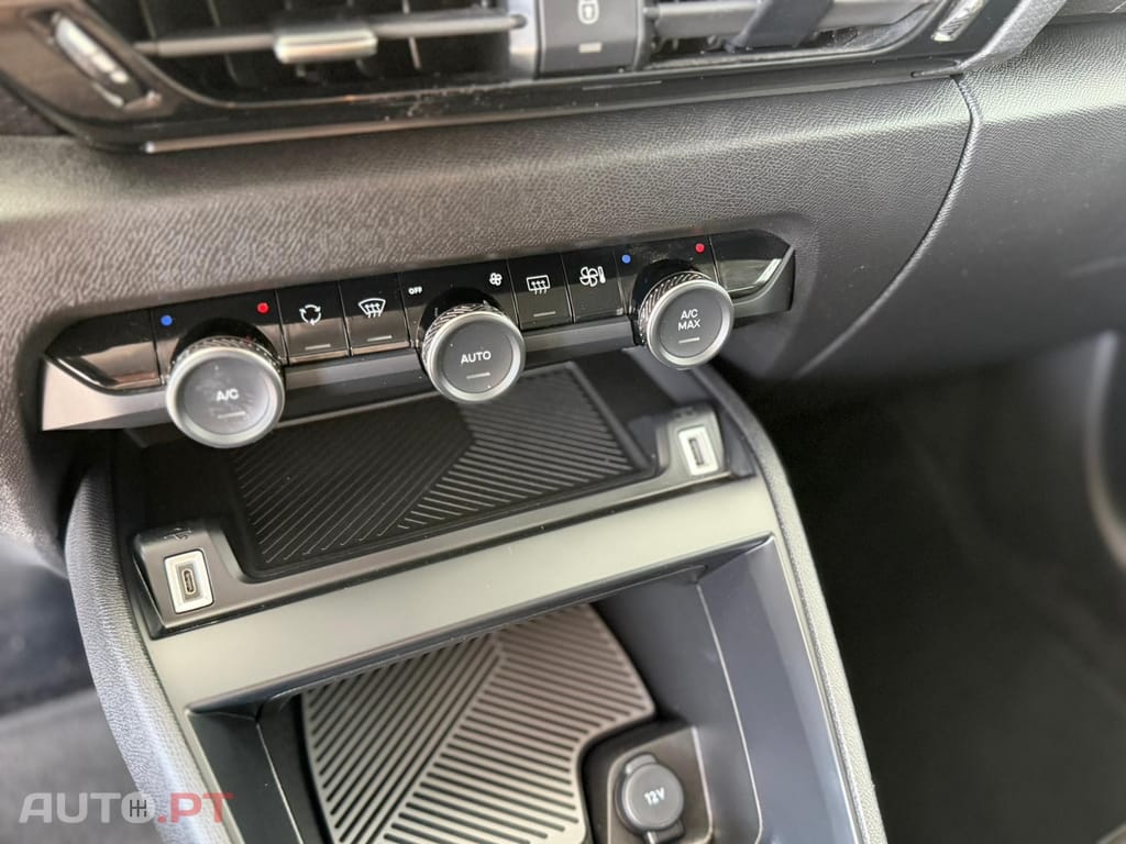 Citroen C4 1.2 Hybrid Max e-DSC6