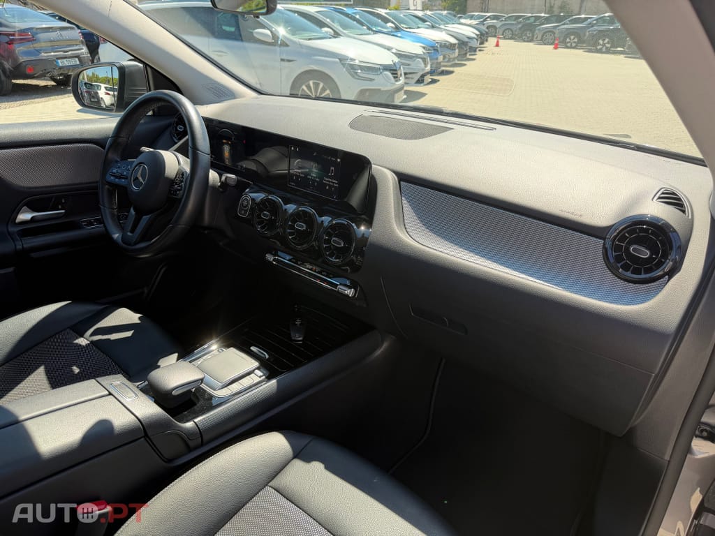Mercedes-Benz GLA 180 d