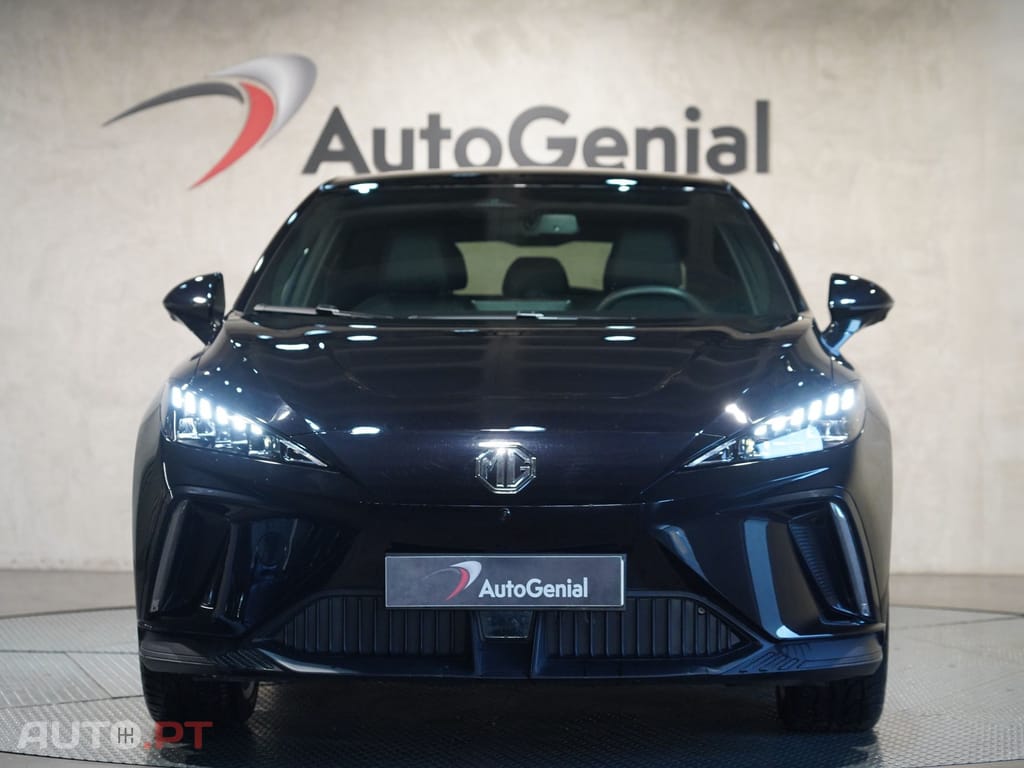 MG MG4 64 kWh Luxury