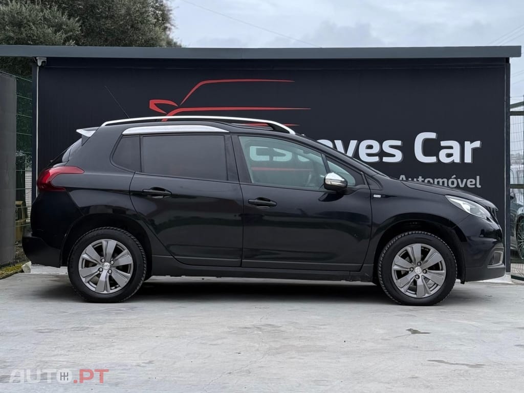 Peugeot 2008 1.2 PureTech Access