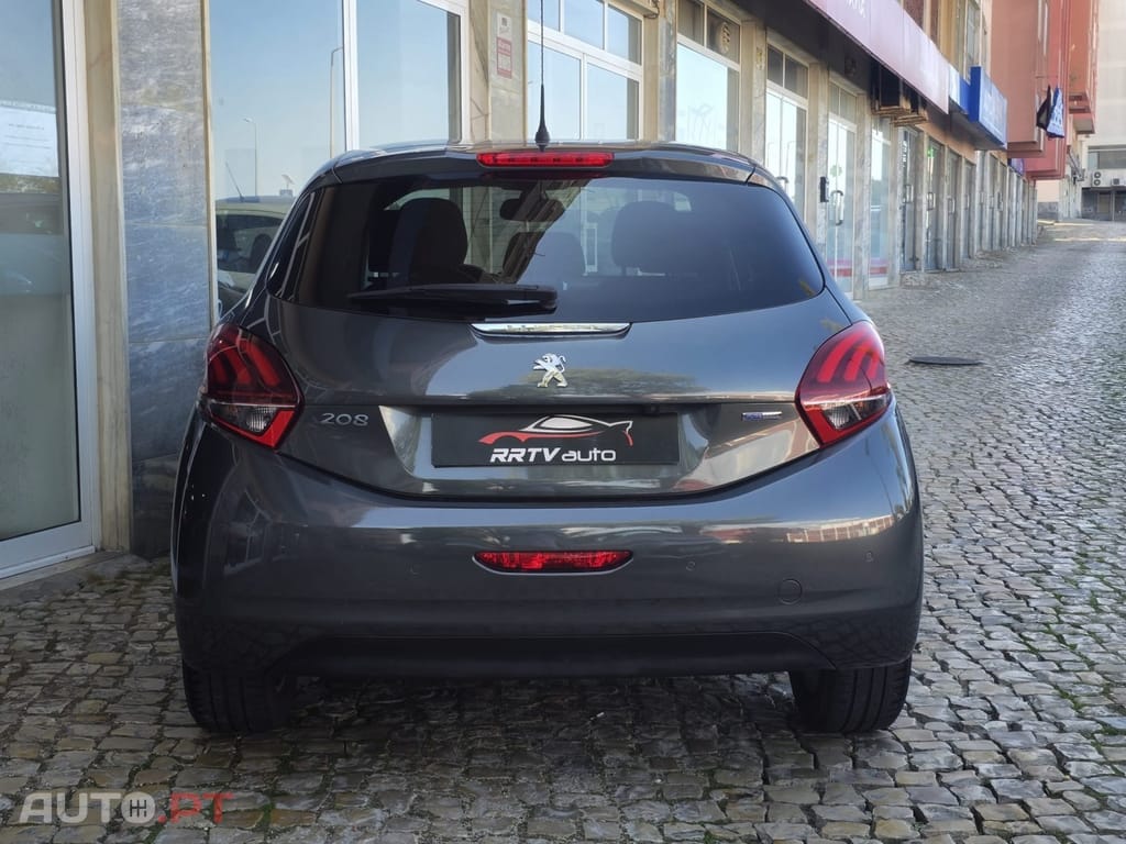 Peugeot 208 1.2 PureTech Style