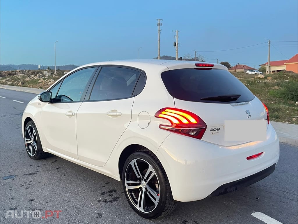 Peugeot 208 1.6 BlueHDi GT Line
