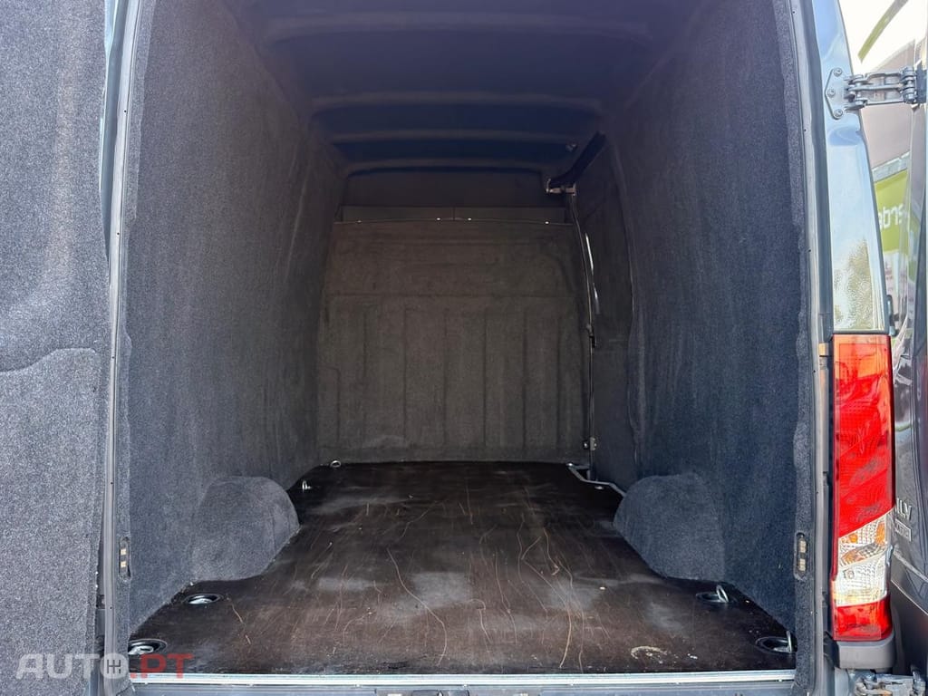 Iveco Daily 3.0 - 180 CV AUTOMATICA