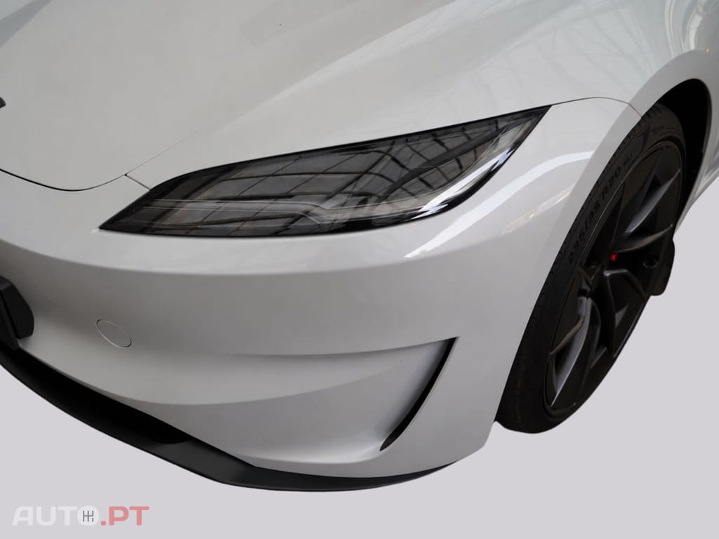 Tesla Model 3 Perfomance 96,8% I.V.A DEDUTIVEL