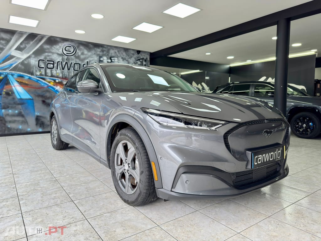 Ford Mustang Mach-E Premium AWD