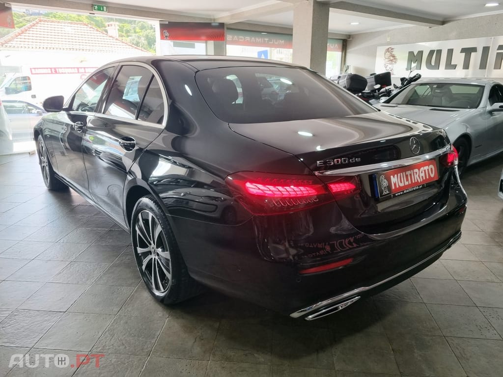 Mercedes-Benz E 300 De Avantgarde