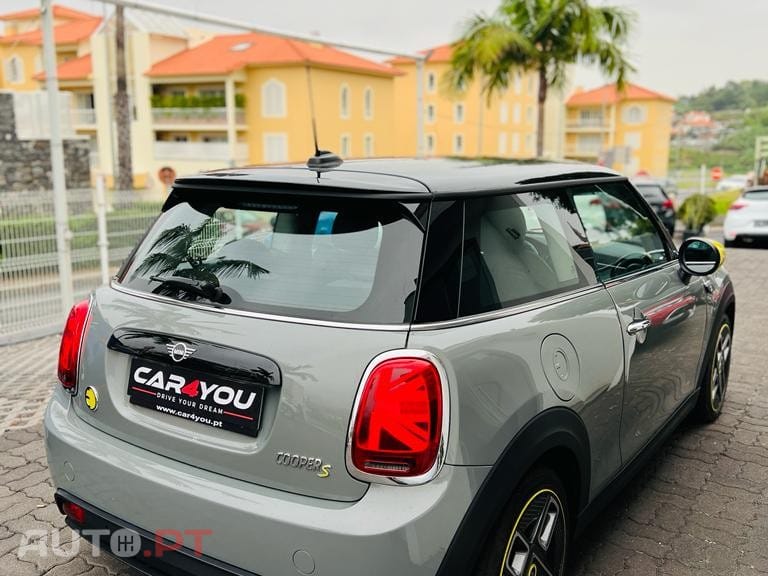 MINI Electric Cooper SE Mini Electric Collection 2021