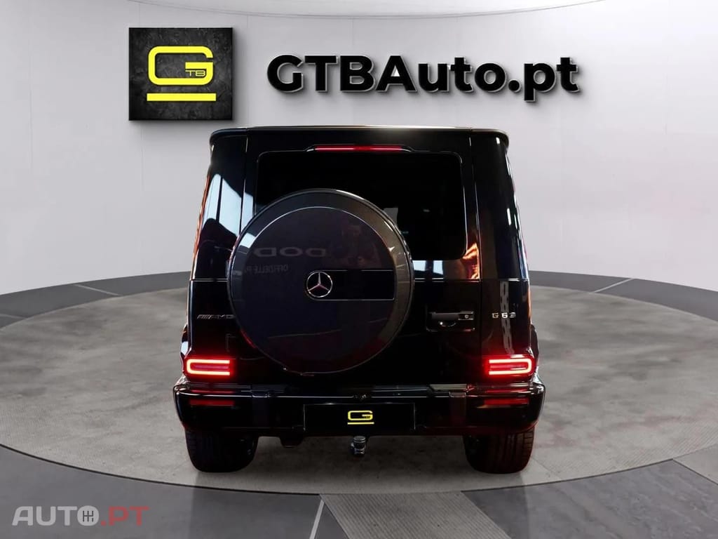 Mercedes-Benz G 63 AMG FACELIFT VOLL CARBON