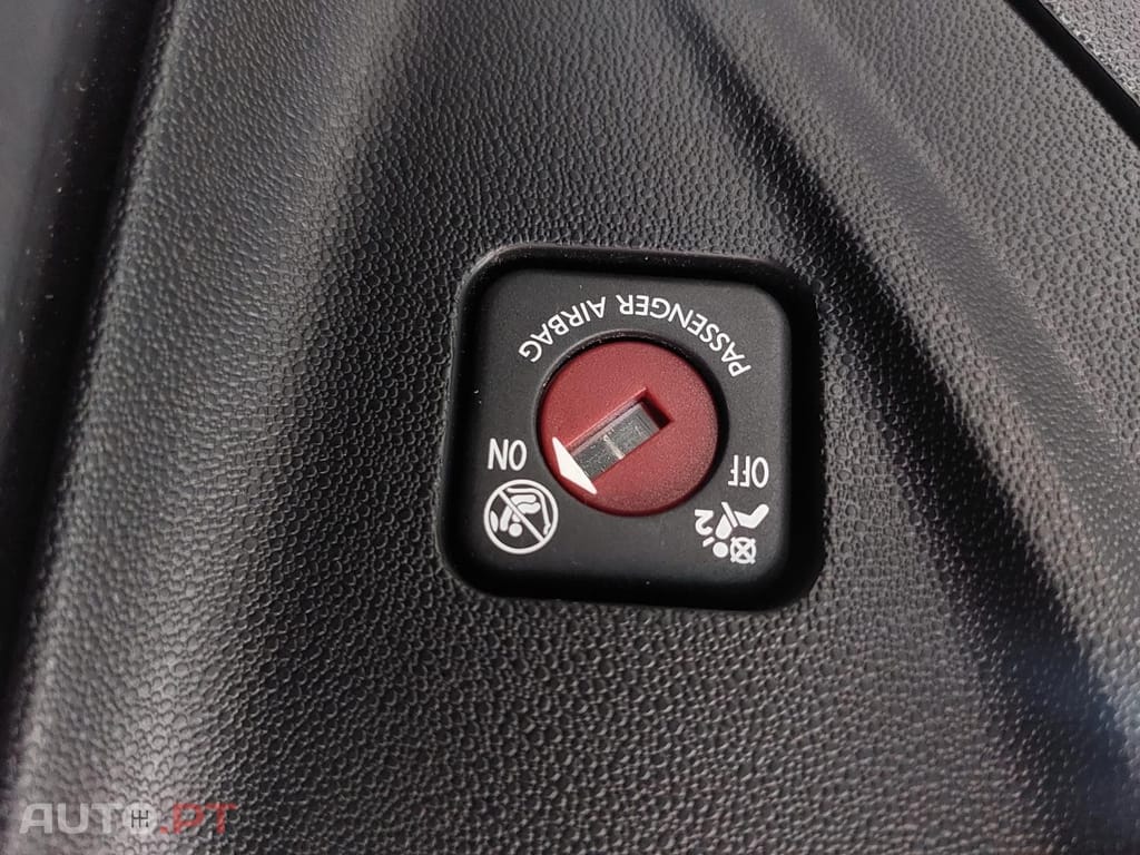 Citroen C3 1.2 PureTech C-Series