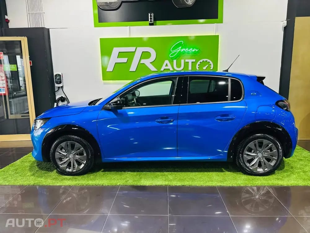 Peugeot E-208 50 kWh Allure
