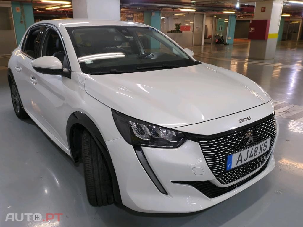 Peugeot E-208 50 kWh Allure