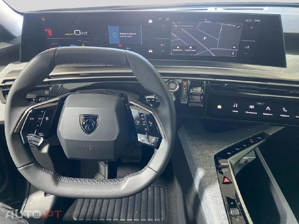 Peugeot E-5008 Allure I.V.A DEDUTIVEL 