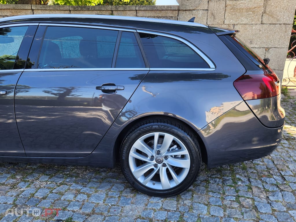 Opel Insignia 2.0 CDTi Cosmo S/S