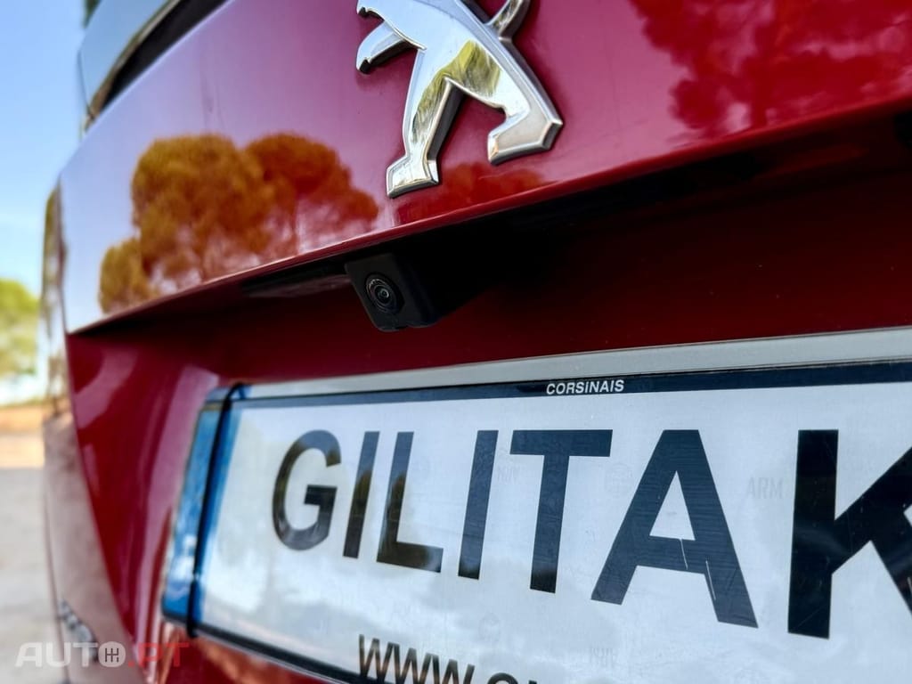 Peugeot 2008 PureTech 100 Style